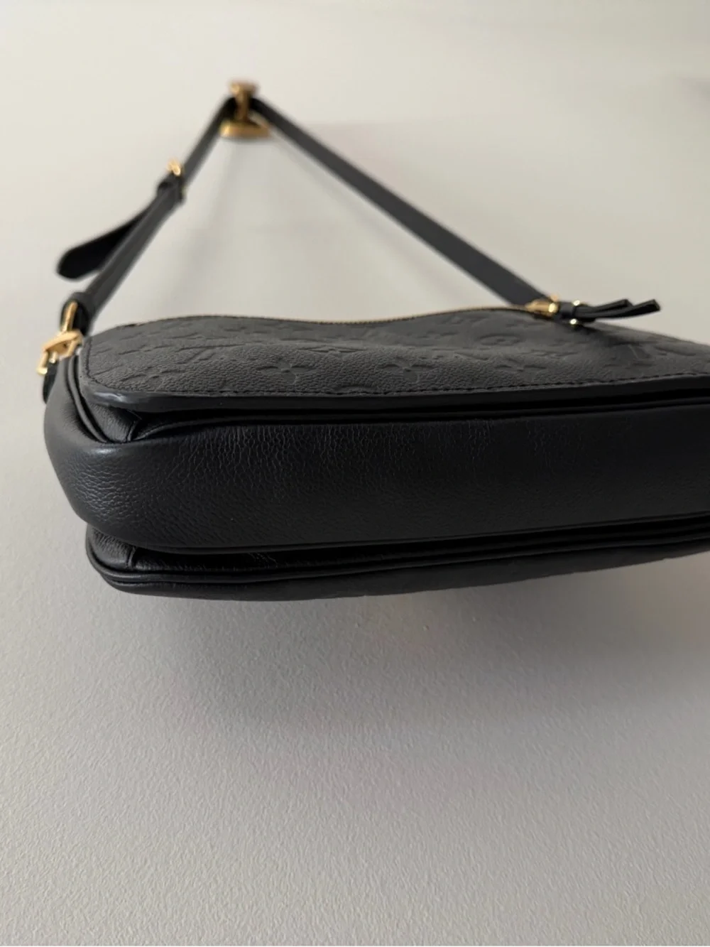 Louis Vuitton Black Embossed Monogram Pochette Métis bag with gold hardware - Picture 11 of 16